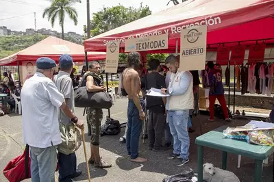 La secretaría de desarrollo social y político y texmoda les brindaron una jornada de bienestar a los habitantes de calle