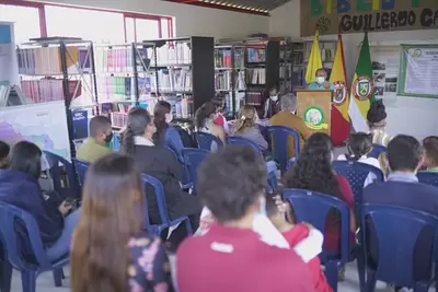 La institución educativa La Bella inaugura biblioteca museo para la comunidad, con apoyo de la Secretaría de Educación