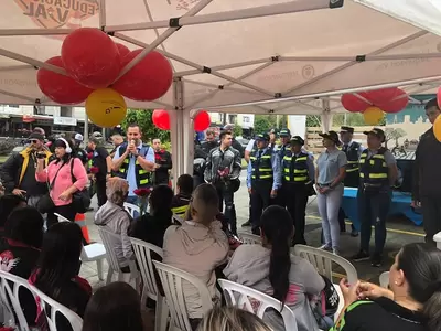 Instituto de Movilidad de Pereira en compañía de los clubes de moteros de la ciudad, realizaron campaña de educación vial